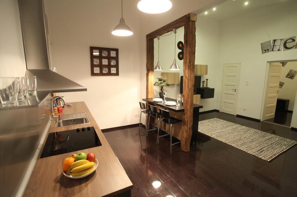 Timber Town Apartment Βουδαπέστη Εξωτερικό φωτογραφία